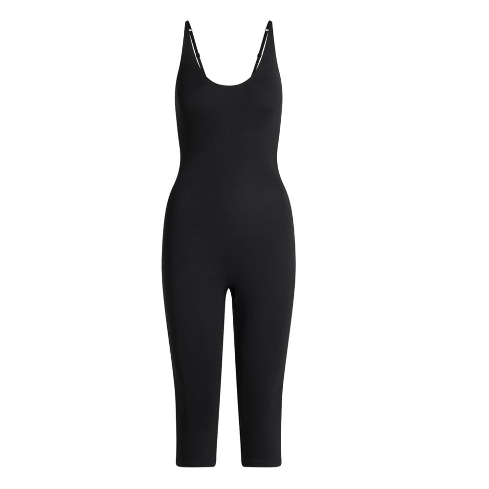 NWT SKIMS Smooth Layers Capri Catsuit - Nude